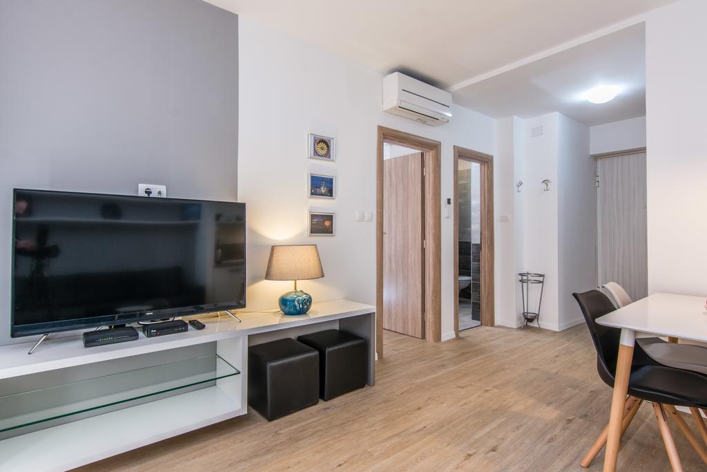 Bell Apartment Zadar Eksteriør billede