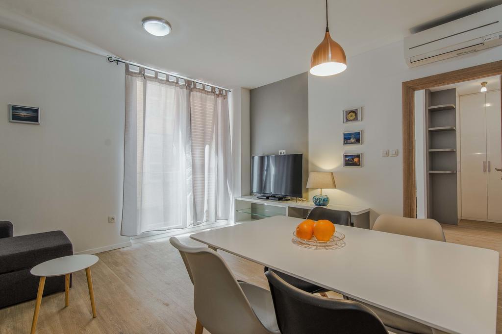 Bell Apartment Zadar Eksteriør billede